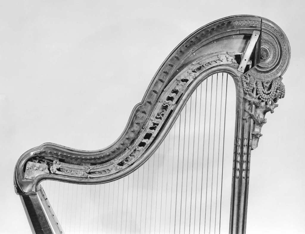 Harpa e Alma: A Magia do Recital de Danielle Kuntz